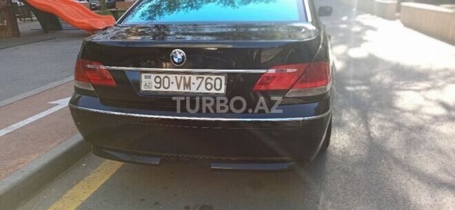 BMW 745 2003, 288,000 km - 4.4 l - Bakı