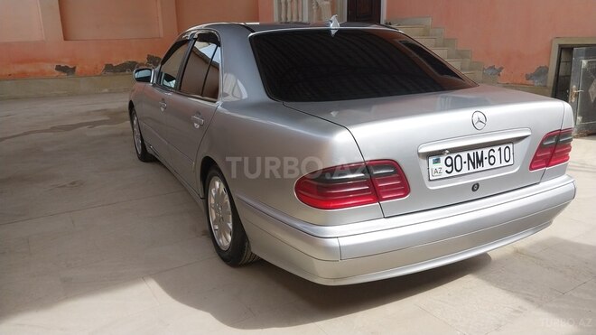 Mercedes E 220 d