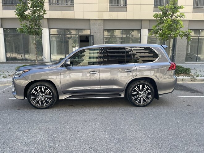 Lexus LX 450d