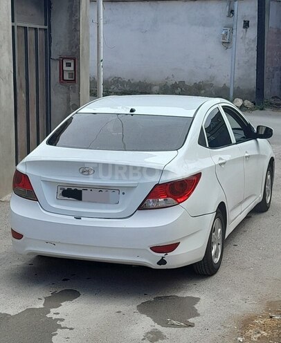 Hyundai Accent