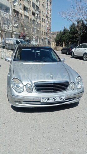 Mercedes E 260