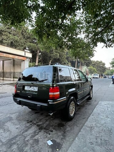 Jeep Grand Cherokee