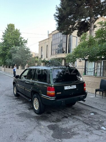 Jeep Grand Cherokee