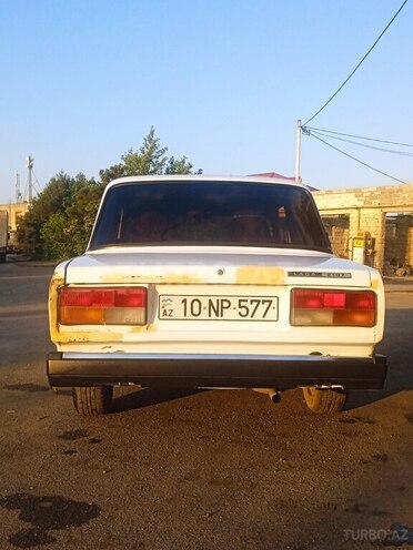 LADA (VAZ) 2107