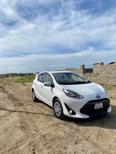 Toyota Prius C