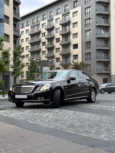 Mercedes E 250