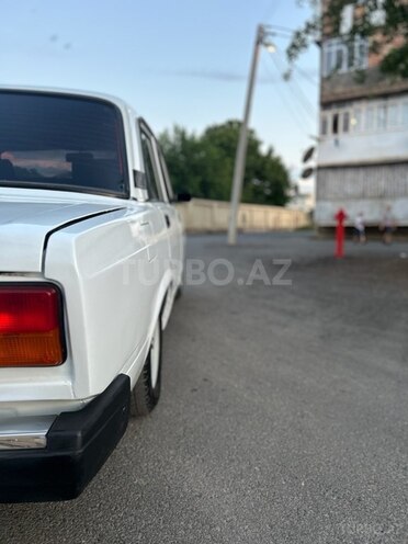 LADA (VAZ) 2107