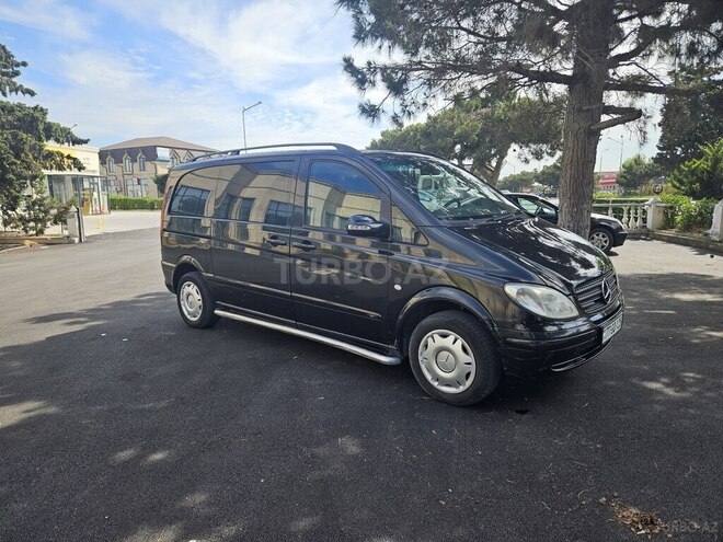 Mercedes Vito 111