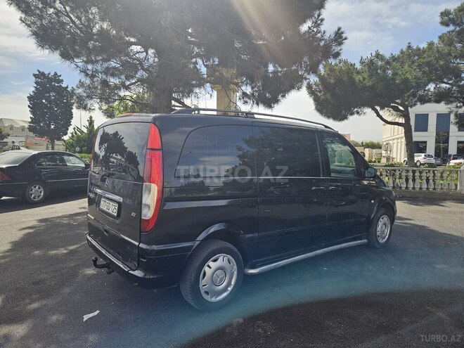 Mercedes Vito 111