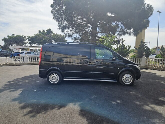 Mercedes Vito 111