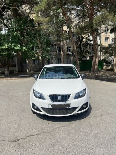 SEAT Ibiza 2011, 270,000 km - 1.6 l - Bakı