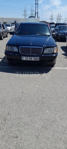 Mercedes C 180