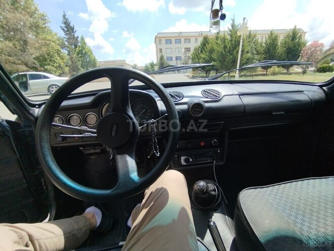 LADA (VAZ) 2106