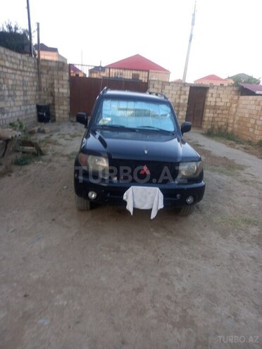 Mitsubishi Pajero io 2000, 388,930 km - 1.8 л - Sumqayıt