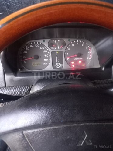 Mitsubishi Pajero io 2000, 388,930 km - 1.8 л - Sumqayıt