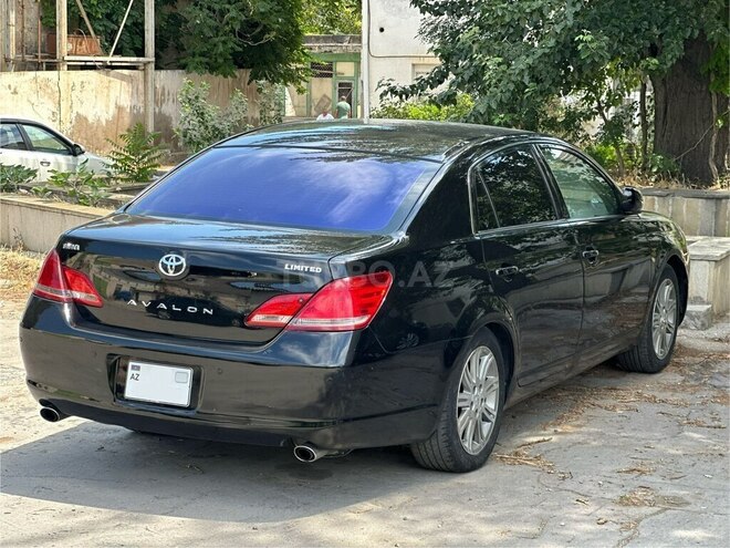 Toyota Avalon