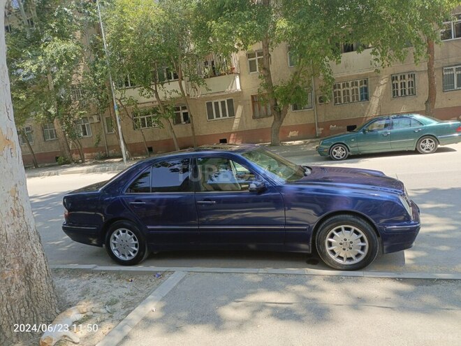 Mercedes E 240 1999, 498 km - 0.1 l - Mingəçevir