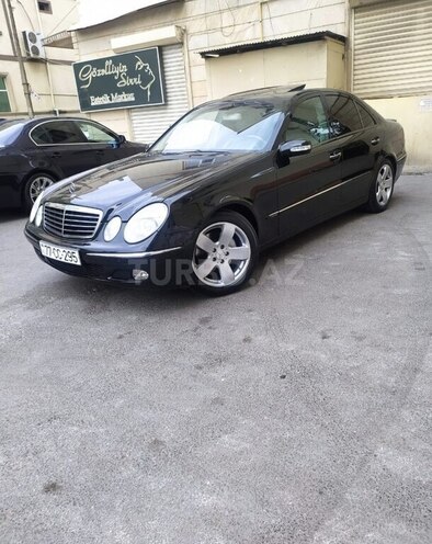 Mercedes E 320 2002, 205,000 km - 3.2 l - Bakı
