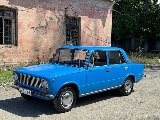 LADA (VAZ) 21011