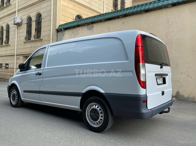 Mercedes Vito 113