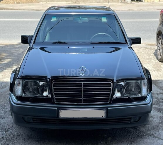 Mercedes E 500