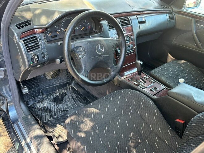 Mercedes E 220 d