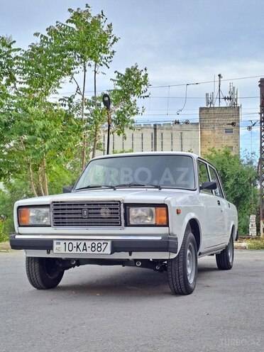 LADA (VAZ) 2107