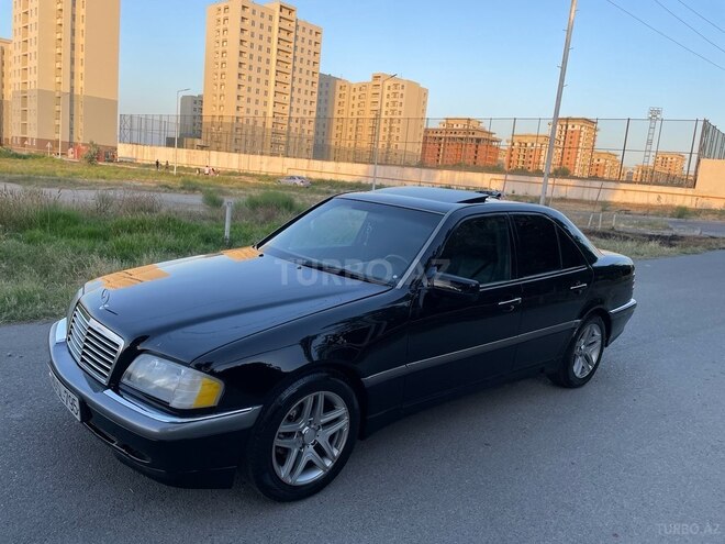 Mercedes C 230