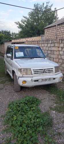 Mitsubishi Pajero io