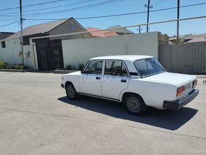 LADA (VAZ) 2107