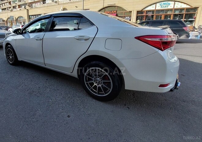 Toyota Corolla 2013, 203,000 km - 1.6 l - Bakı