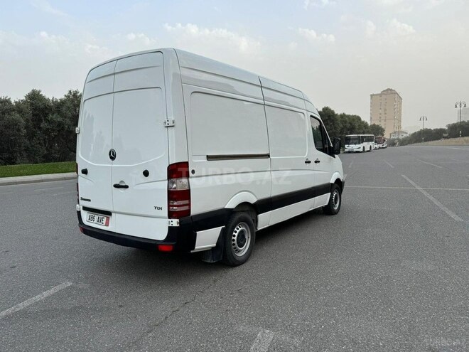 Mercedes Sprinter 313