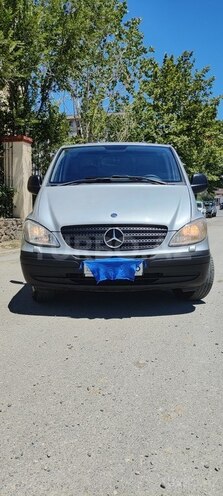 Mercedes Vito 111