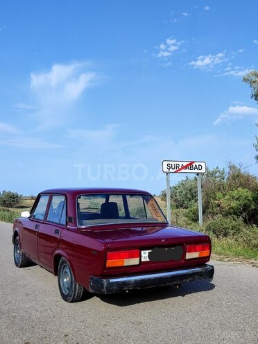 LADA (VAZ) 2107