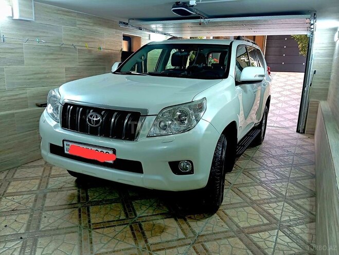 Toyota Land Cruiser Prado