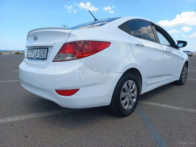 Hyundai Accent