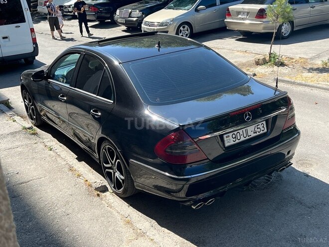 Mercedes E 280