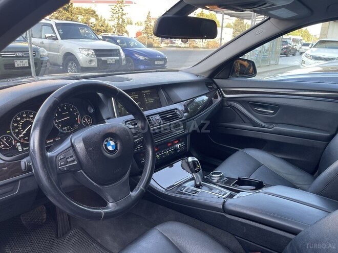 BMW 528