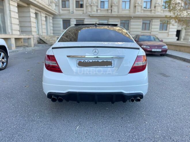 Mercedes C 250