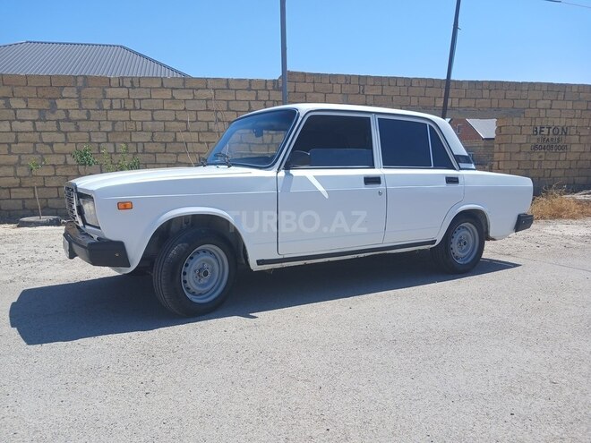 LADA (VAZ) 2107