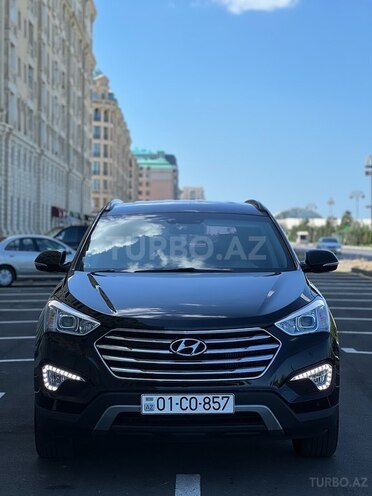 Hyundai Grand Santa Fe