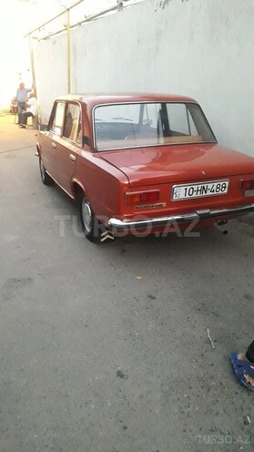 LADA (VAZ) 21011