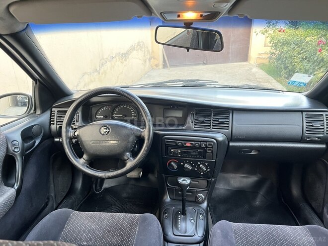 Opel Vectra 1997, 402,000 km - 1.8 l - Bakı