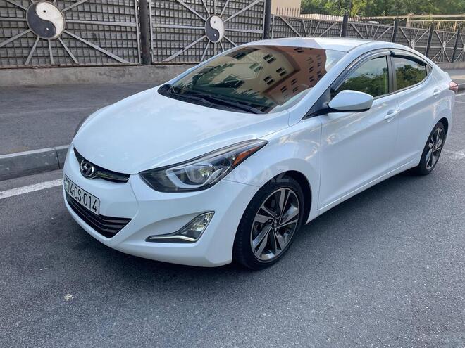 Hyundai Elantra