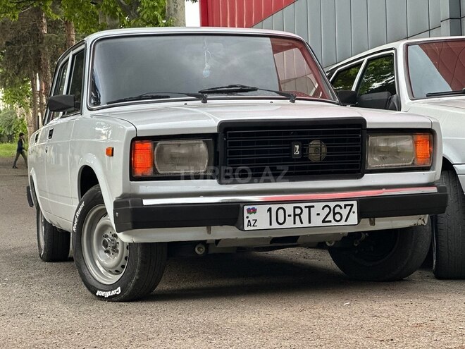 LADA (VAZ) 2107