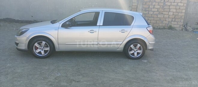 Opel Astra 2005, 288,000 km - 1.4 l - Bakı