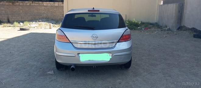 Opel Astra 2005, 288,000 km - 1.4 l - Bakı