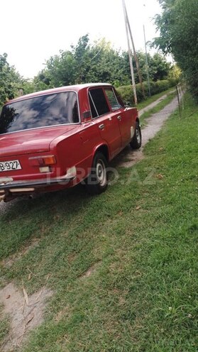 LADA (VAZ) 21011