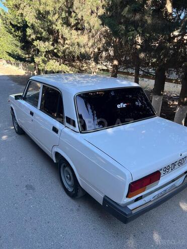 LADA (VAZ) 2107