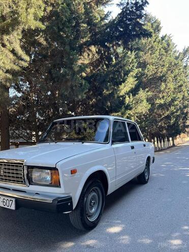 LADA (VAZ) 2107